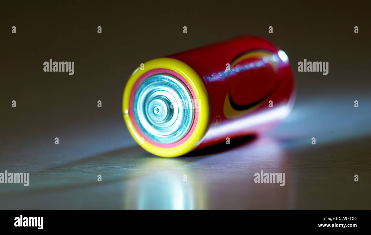 Throw away battery hires stock photography and images Alamy
