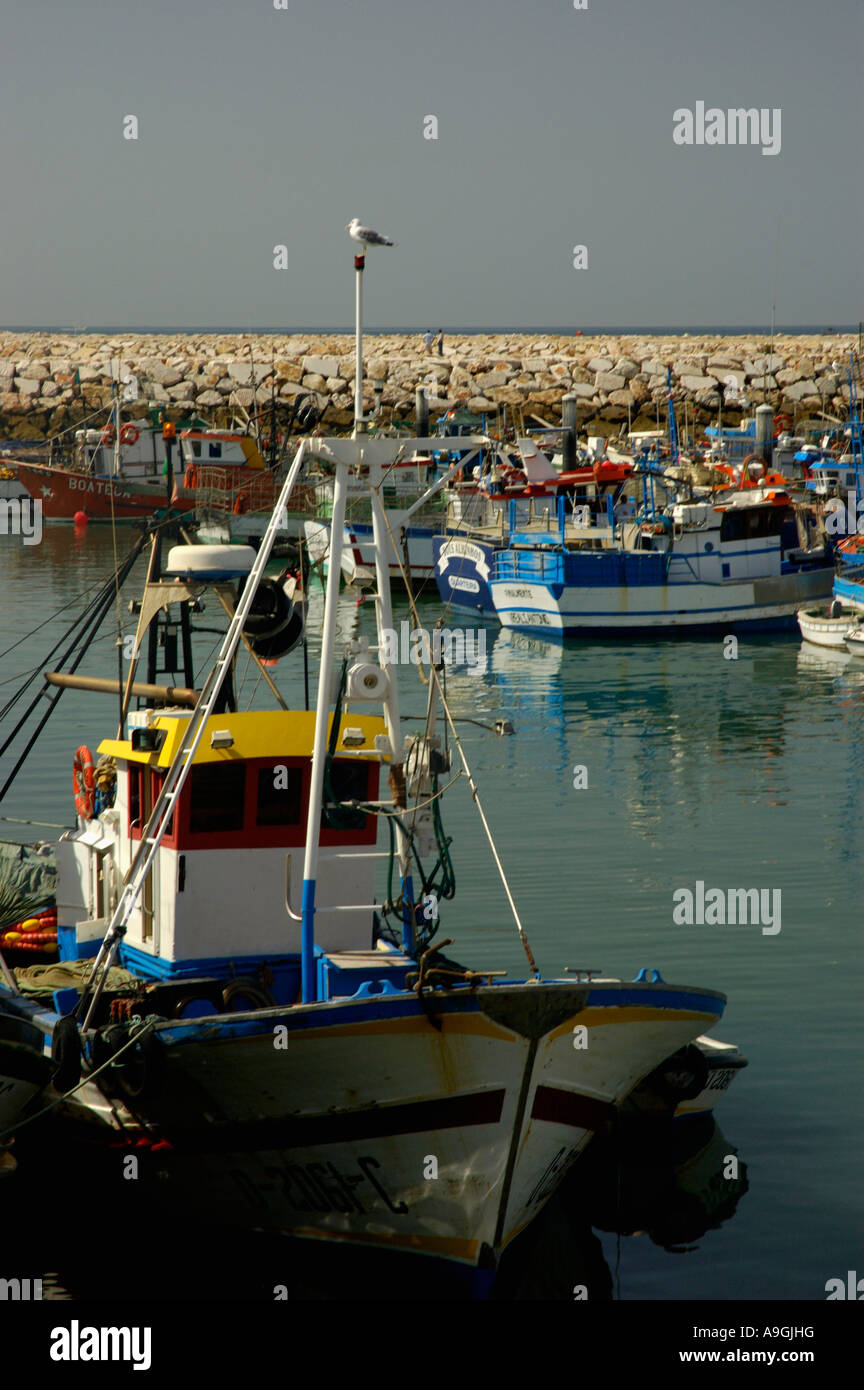 Vilamoura marina fishing boats hi-res stock photography and images - Alamy