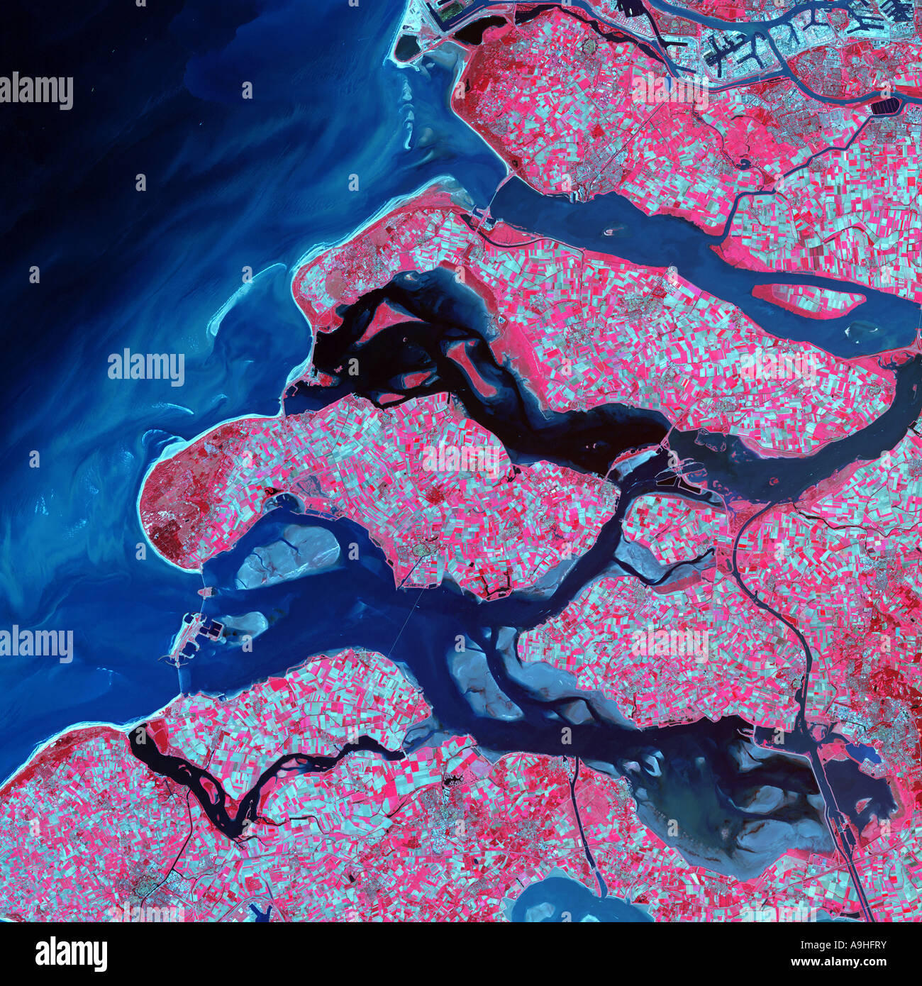 Netherlands satellite image hi-res stock photography and images - Alamy