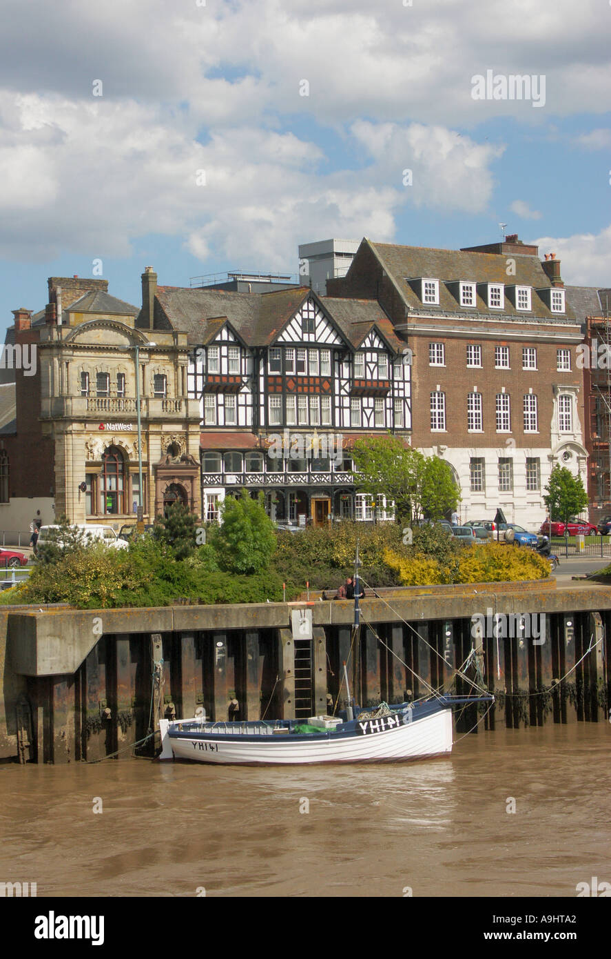 The Historic South Quay Great Yarmouth Norfolk England Stock Photo Alamy