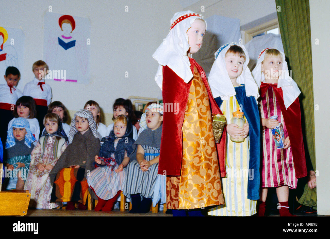 Christian nativity s hires stock photography and images Alamy