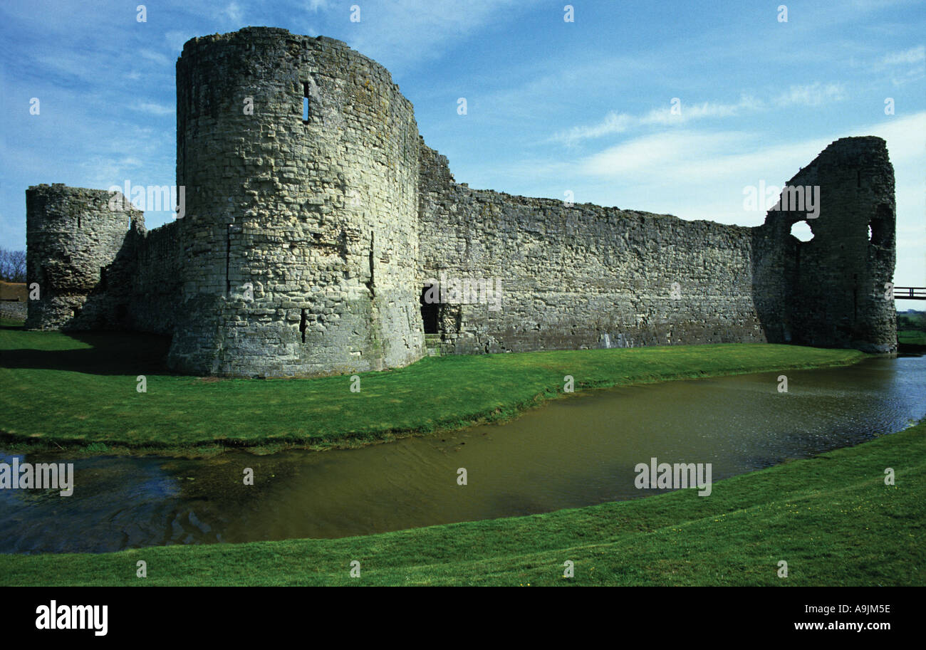 Norman Castle built wihin the Roman fort of Anderida near the Sussex coast Stock Photo