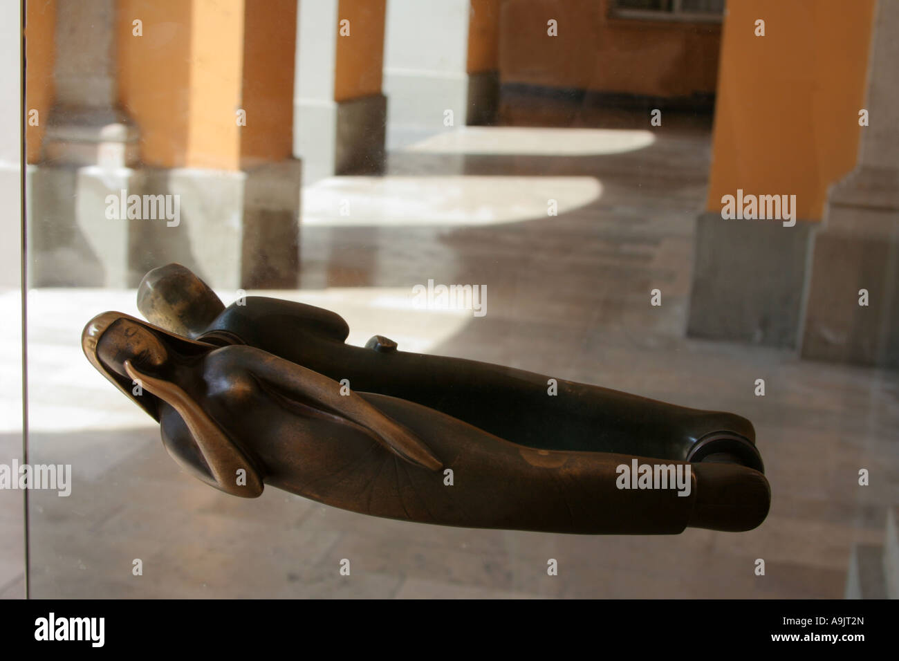 Lying female sculpture hi-res stock photography and images - Alamy