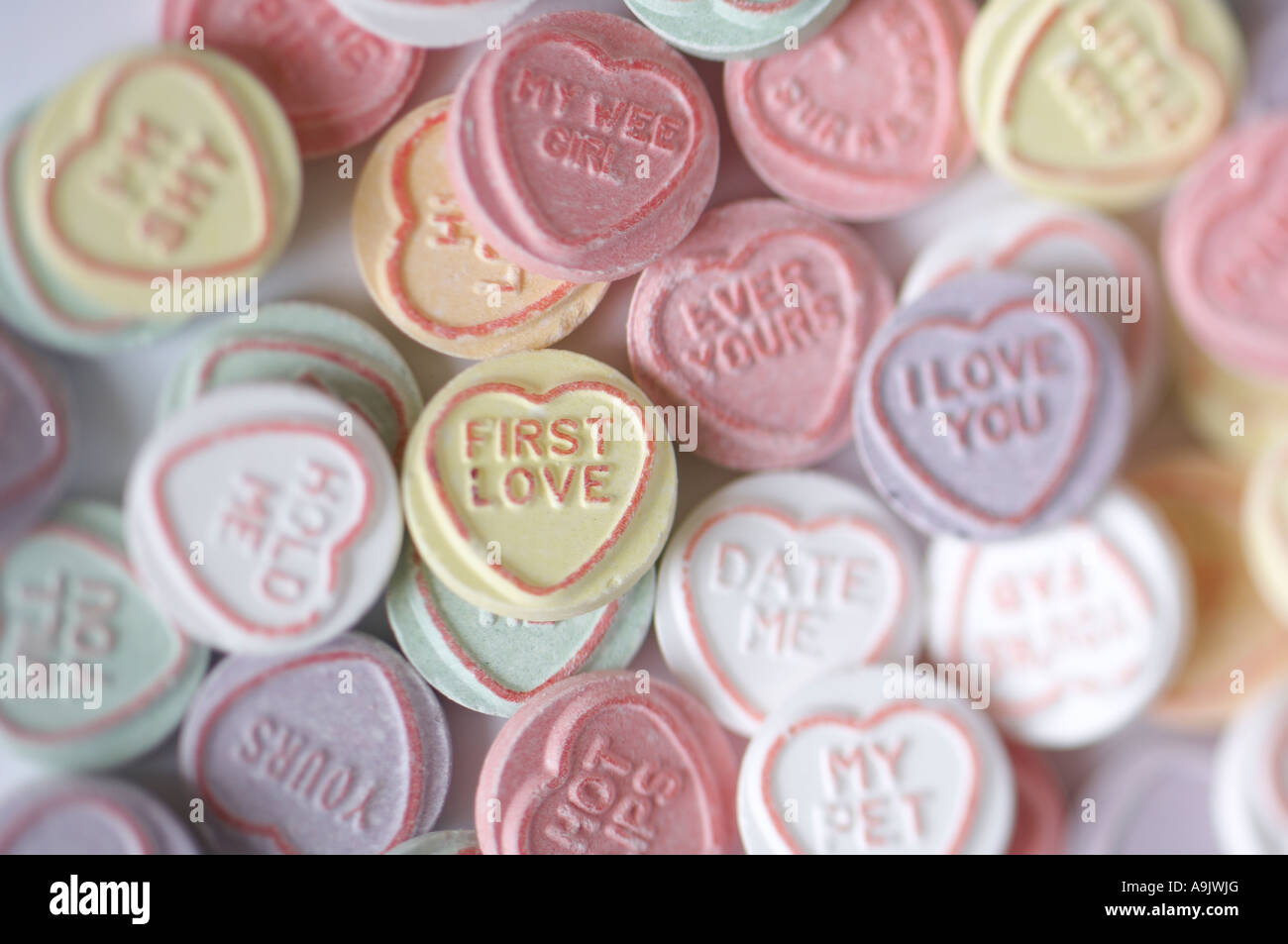 Love hearts sweets hires stock photography and images Alamy