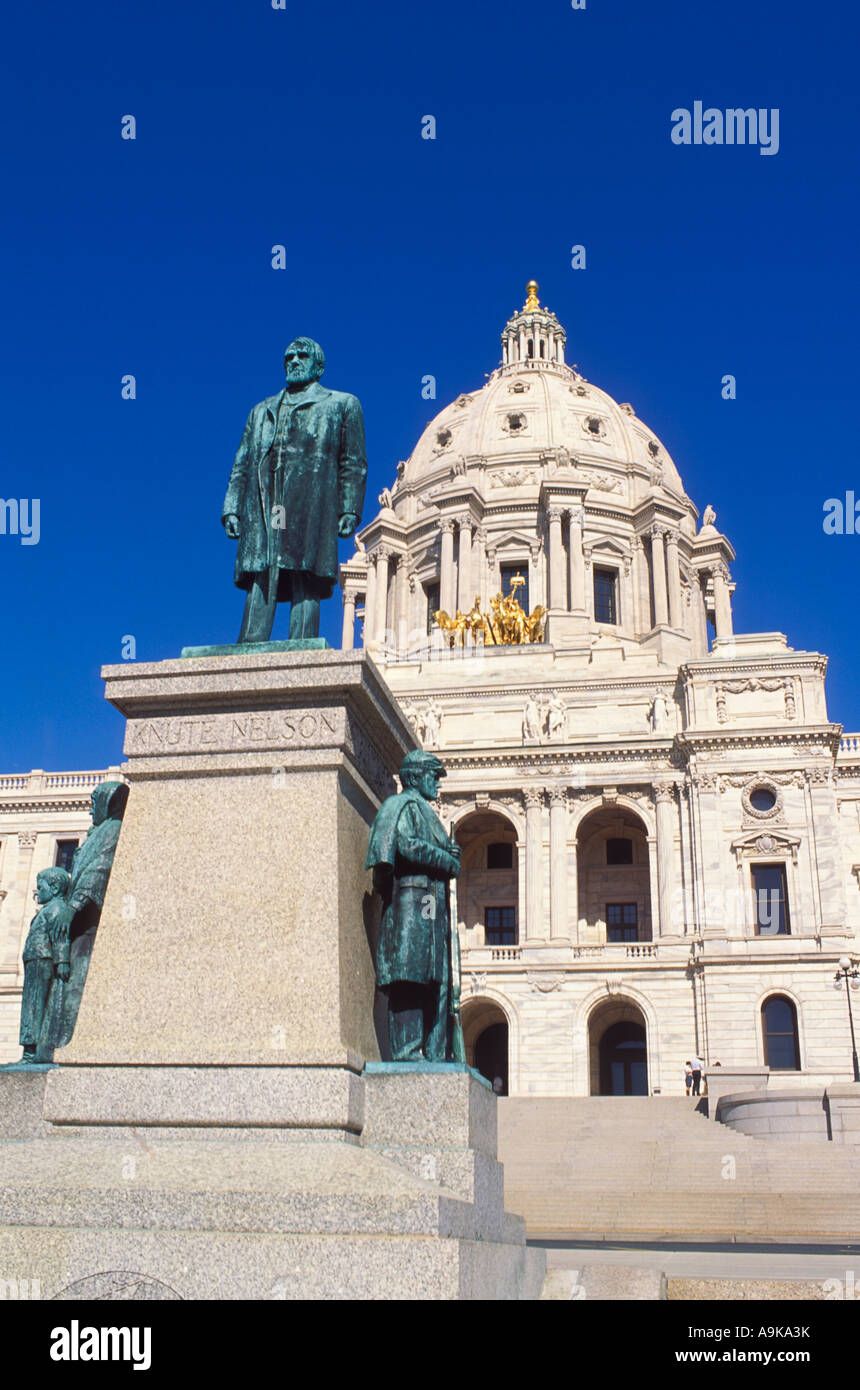 Statue in front of the Minnesota state capitol St Paul Minnesota Stock