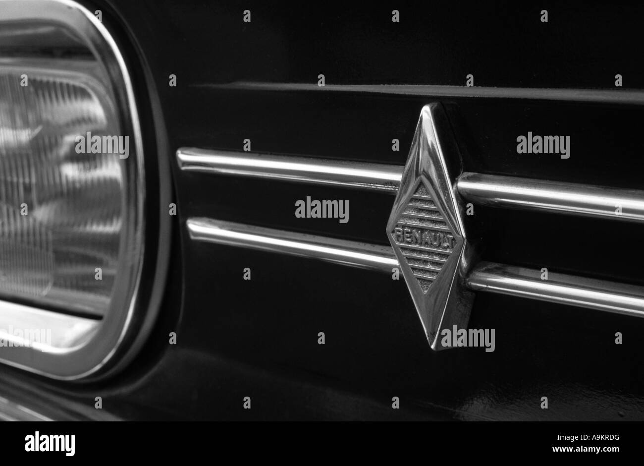 Renault 10 of 1969. Built 1970 to 1971. French car manufacturer 1899 to date. Renault car auto badge marque French maker motif Stock Photo