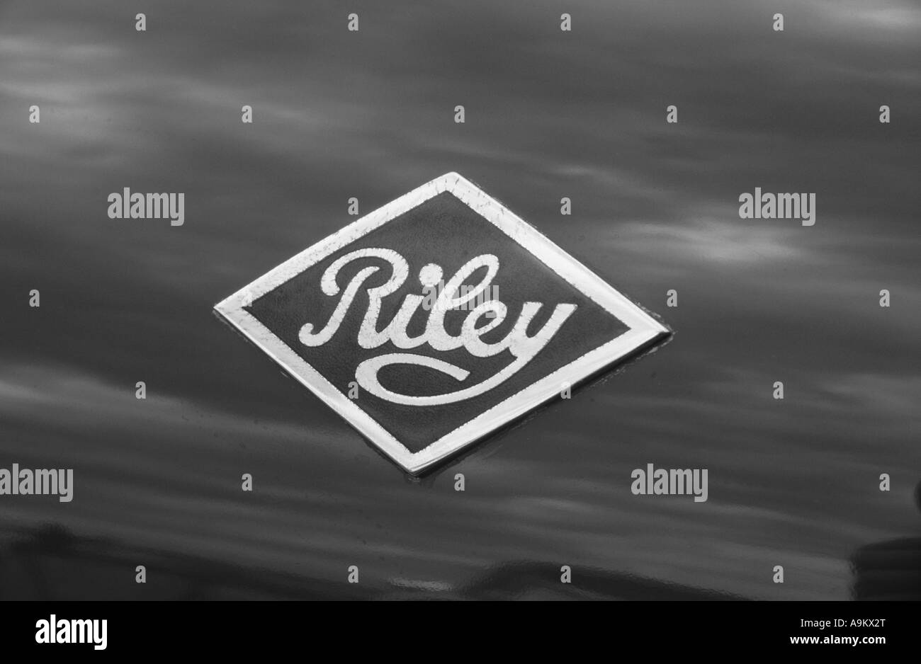 Riley Elf. English car manufacturer 1898 to 1969. Riley car auto badge marque British maker motif Stock Photo