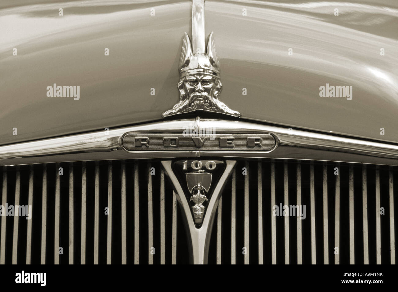 Rover 100 P4 of 1960. English car manufacturer 1904 on. Rover car auto badge marque British maker motif Stock Photo