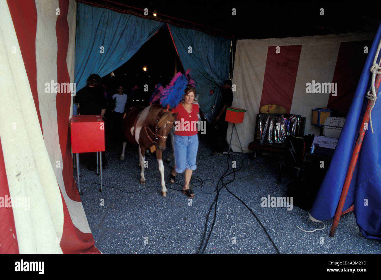 Walker Bros. Brothers Circus Stock Photo Alamy