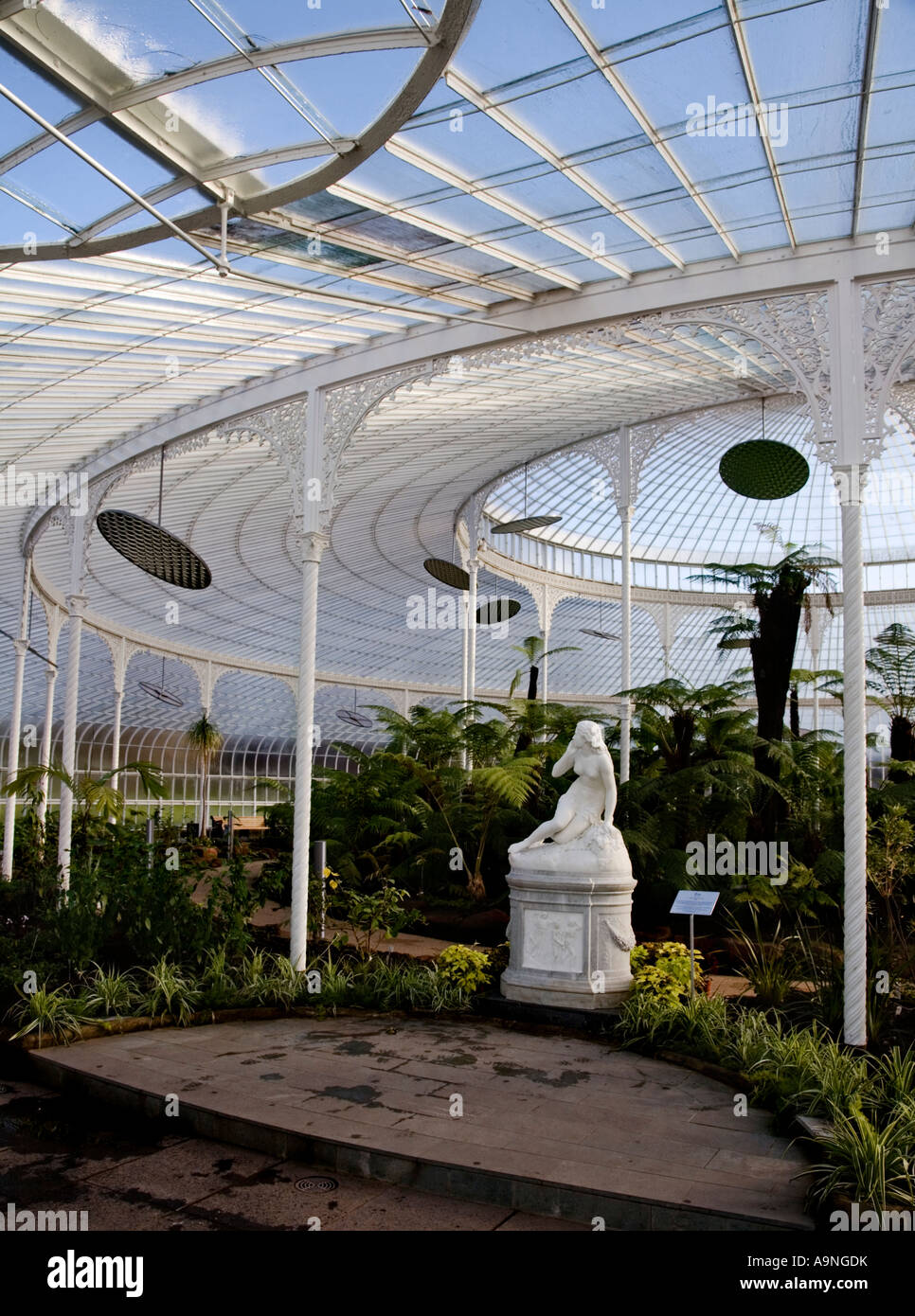 Kibble Palace Victorian glasshouse at the Botanical Gardens, Glasgow, Scotland. Stock Photo