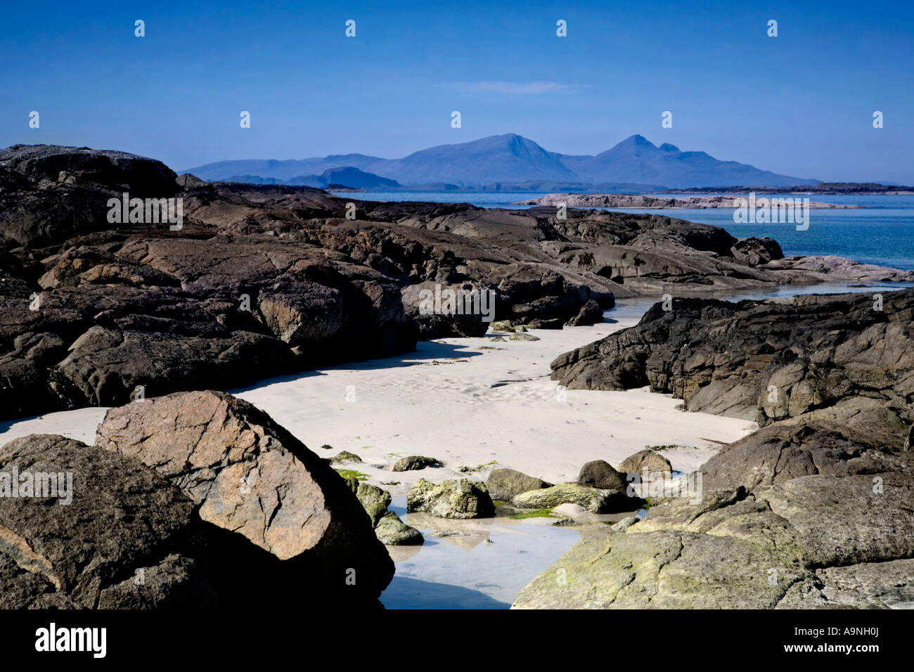 portuairk-beach-ardnamurchan-with-the-inner-hebridian-island-of-rum-in