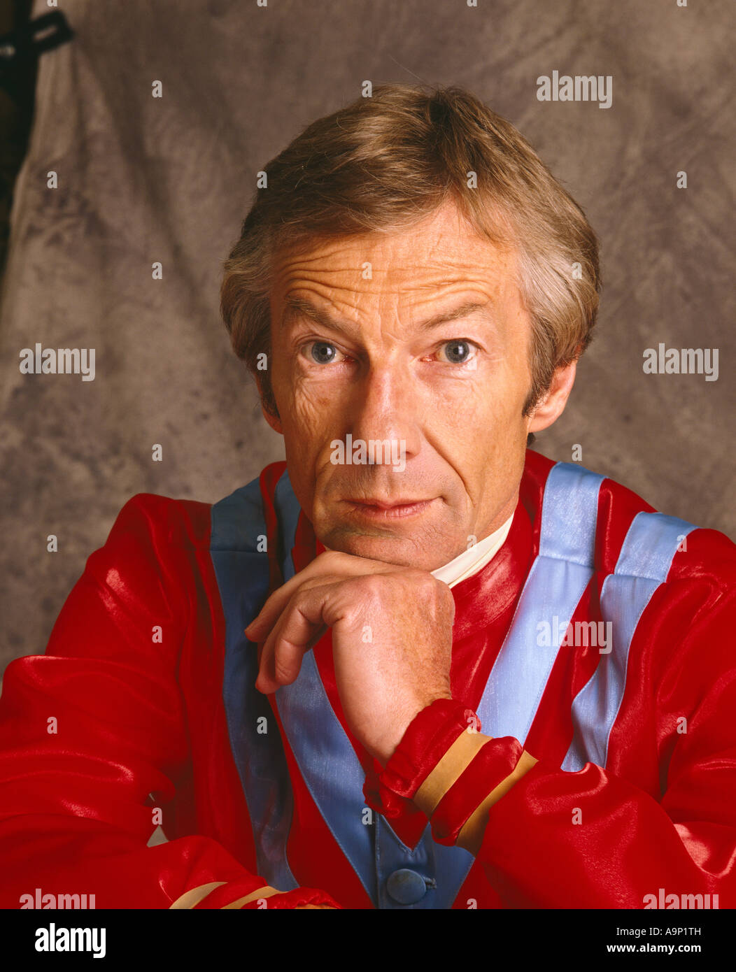 Lester Piggott studio session Stock Photo Alamy