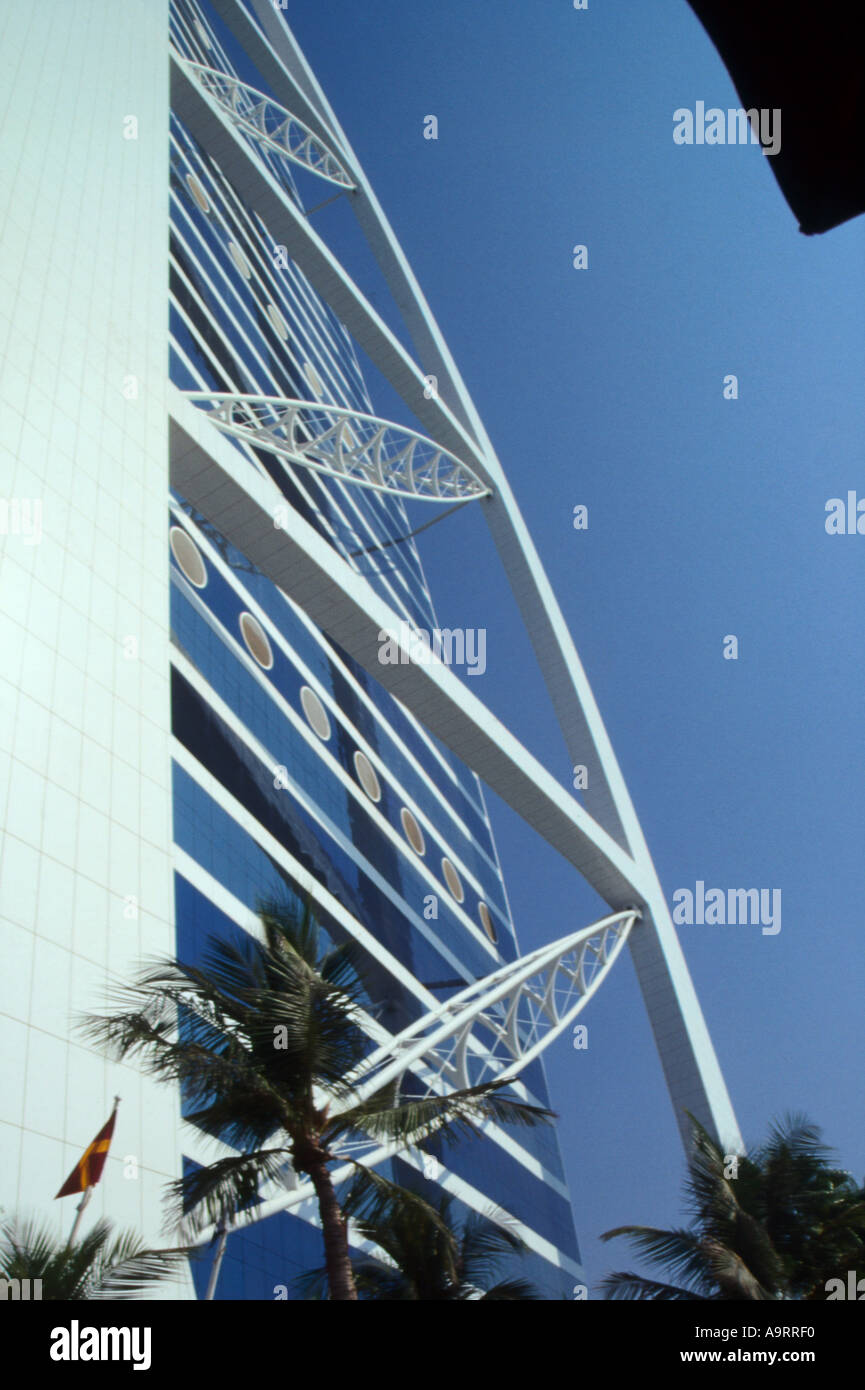 Exterior of Burj Al Arab Hotel Dubai Stock Photo - Alamy