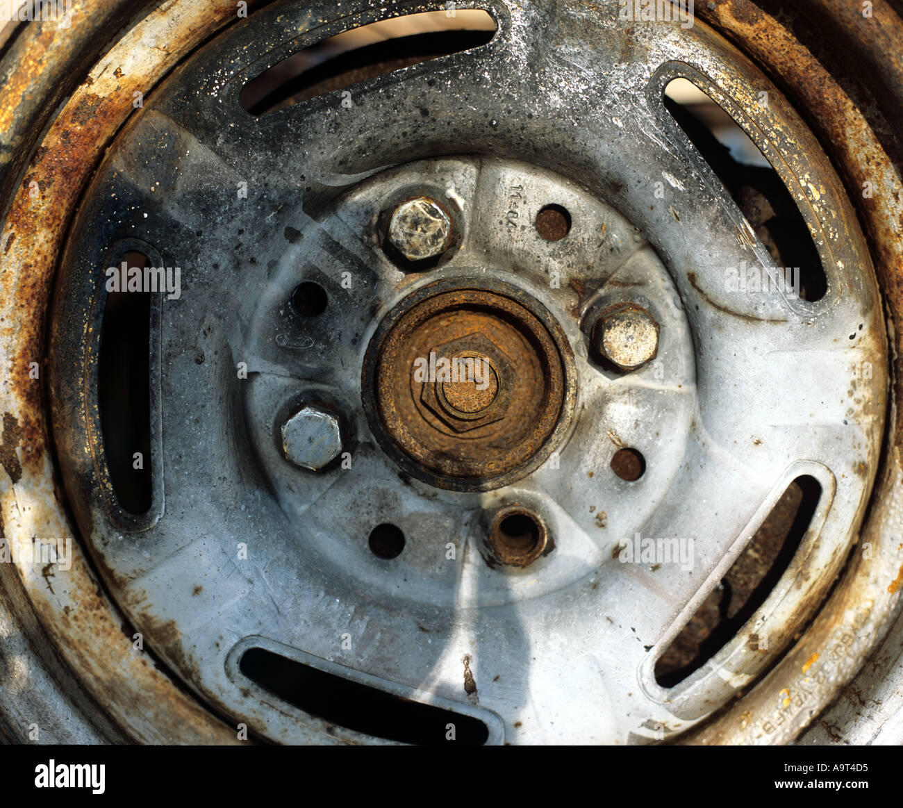 Vehicle Rusty Wheel hub Stock Photo Alamy