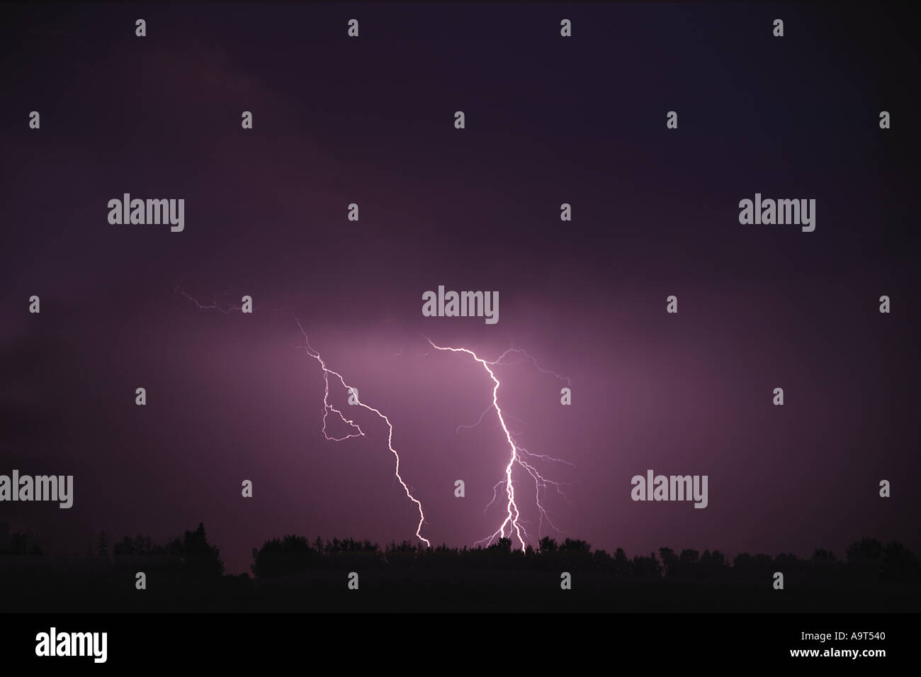 Stormy sky lightning hi-res stock photography and images - Alamy