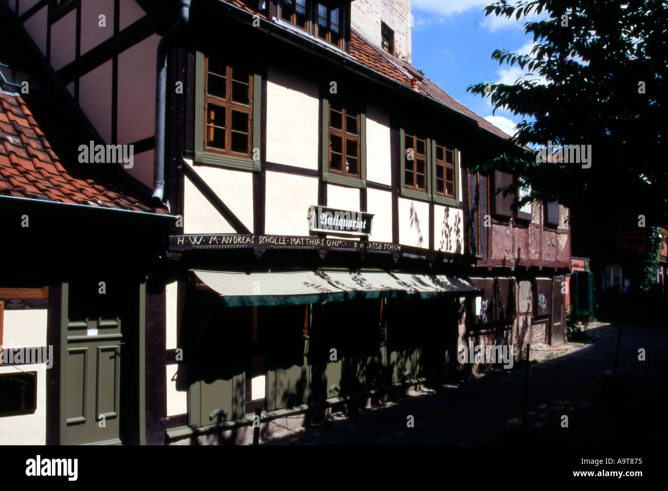 The smallest street in Quedlinburg Sachsen Anhalt Germany was once the street of the cobblers Stock Photo