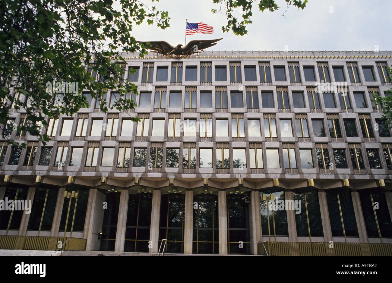 England London United States Embassy exterior Stock Photo
