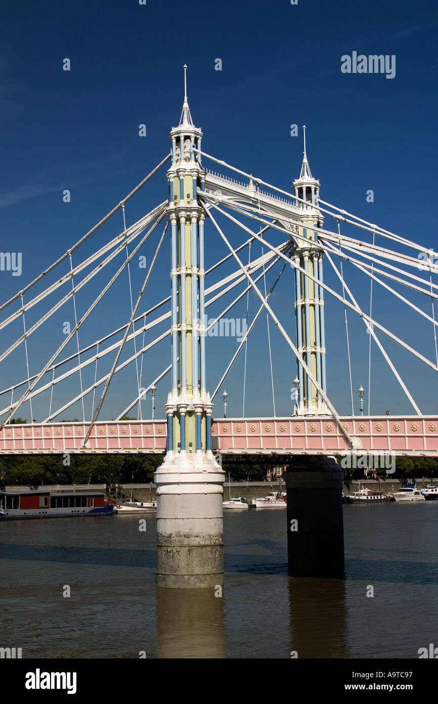 Albert Bridge Battersea London England Stock Photo - Alamy