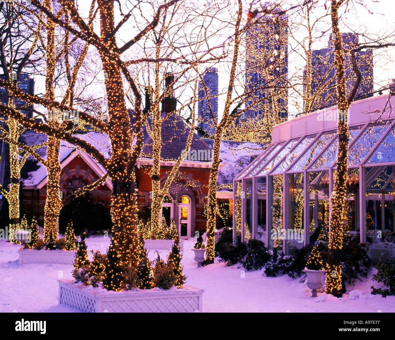 USA NY Central Park Tavern on the Green Stock Photo Alamy