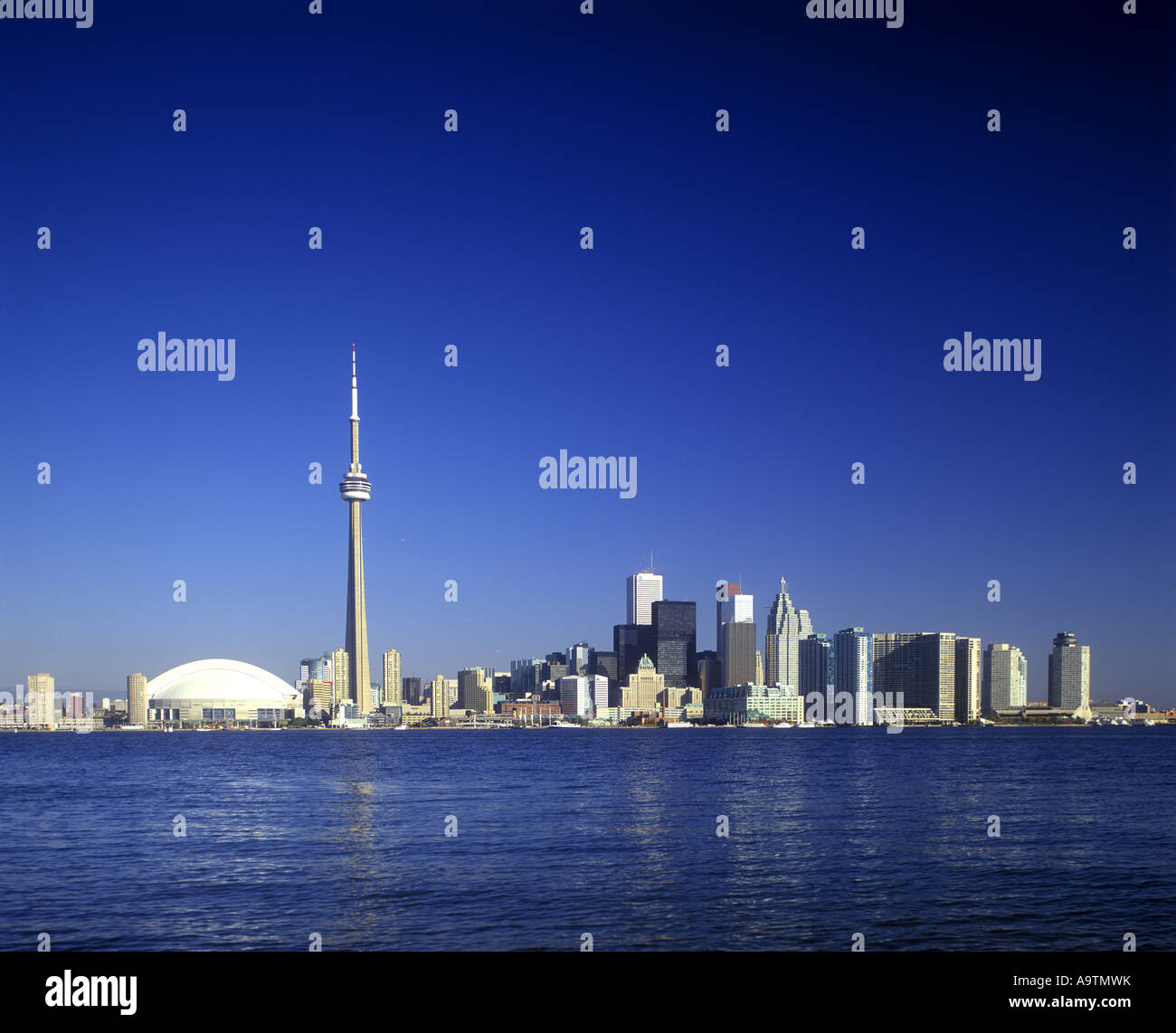 DOWNTOWN SKYLINE TORONTO ONTARIO CANADA Stock Photo - Alamy