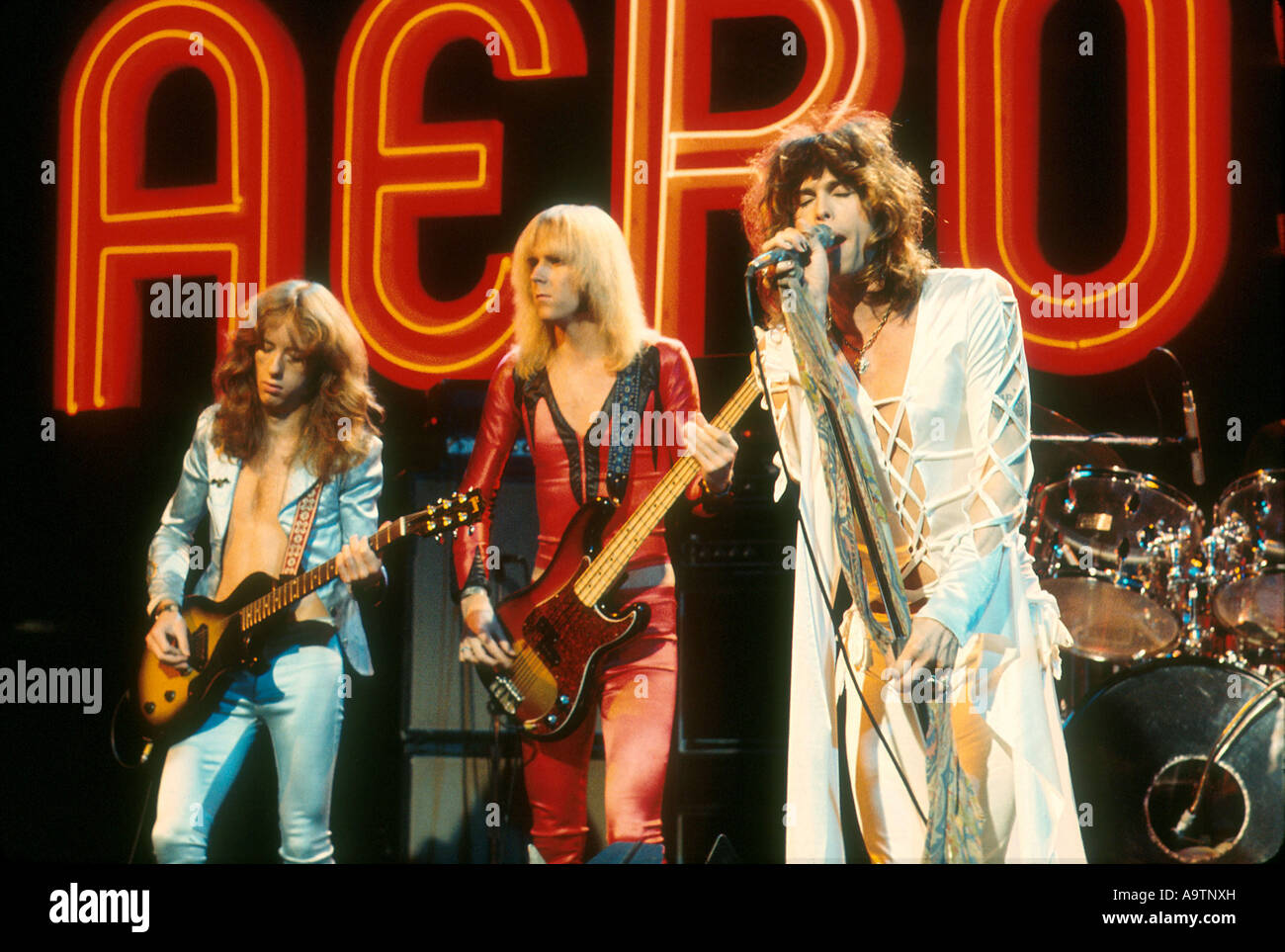 70s rock band hi-res stock photography and images - Alamy