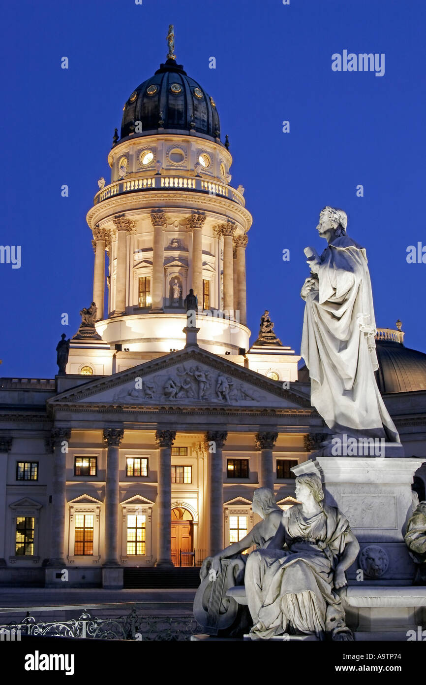 berlin mitte gendarme market monument schiller statue outdoor shot at dusk german dome Stock Photo