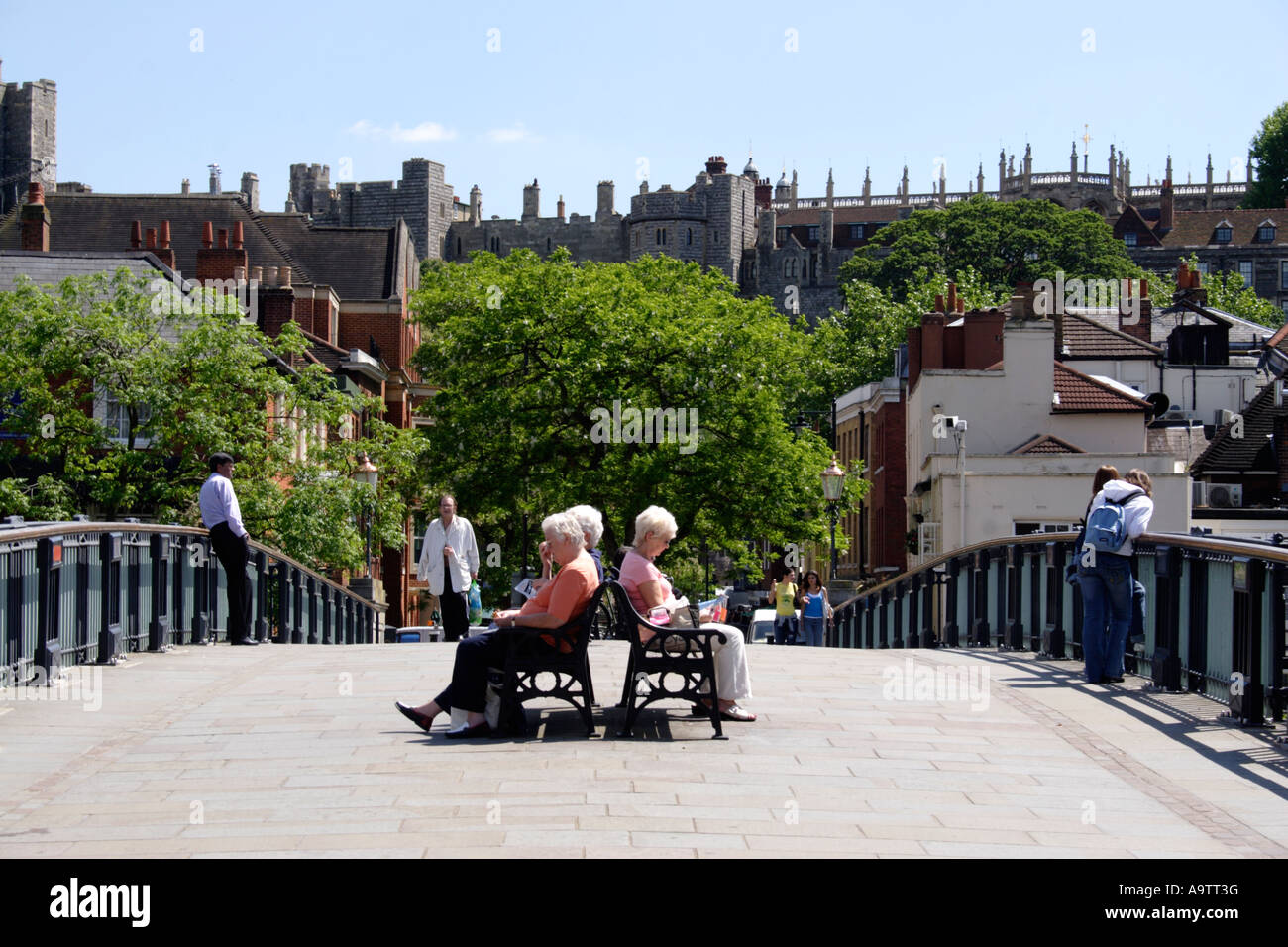 On the bridge linking Windsor and Eton Stock Photo Alamy