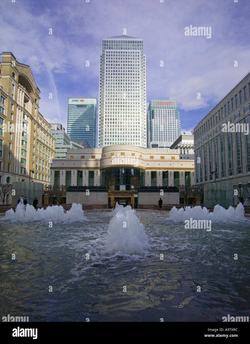 Canary Wharf buildings in Londons Docklands Stock Photo - Alamy