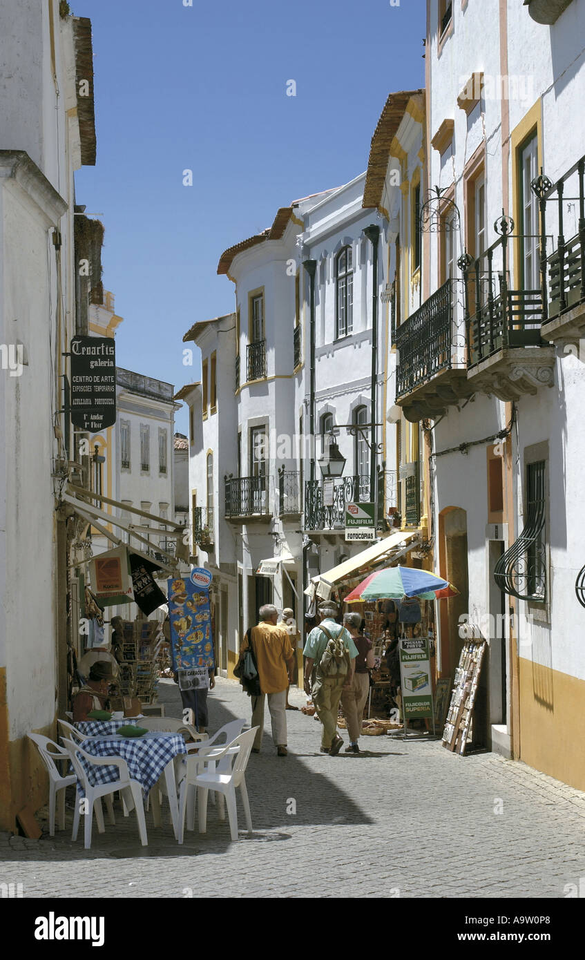 Portugal, the Alentejo, Evora, Rua 5 de Outubro street scene in old city centre Stock Photo