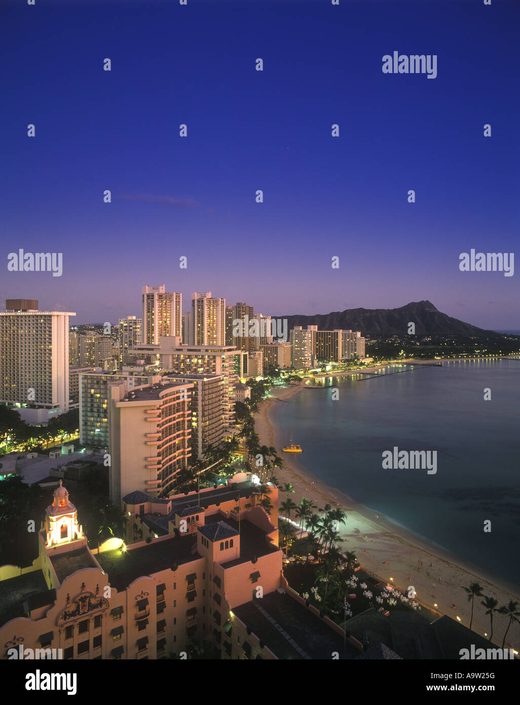 Hawaii oahu honolulu diamond head hi-res stock photography and images ...