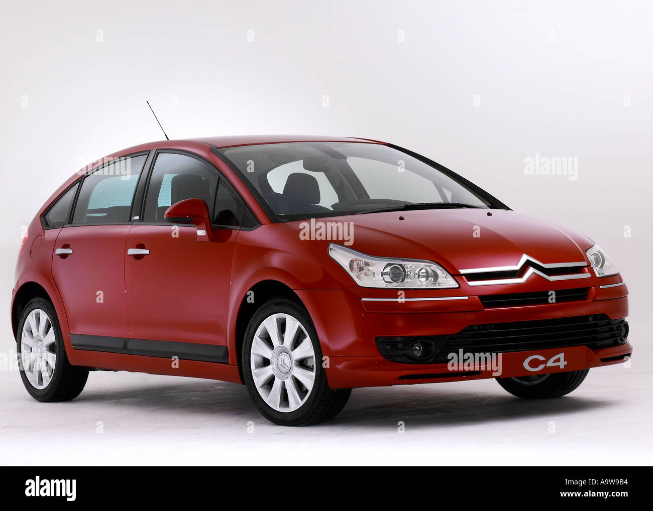 2004 citroen c4 hi-res stock photography and images - Alamy