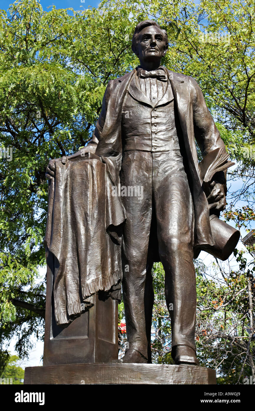 STREET SCENE Chicago Illinois Lincoln Statue 1956 located at Western