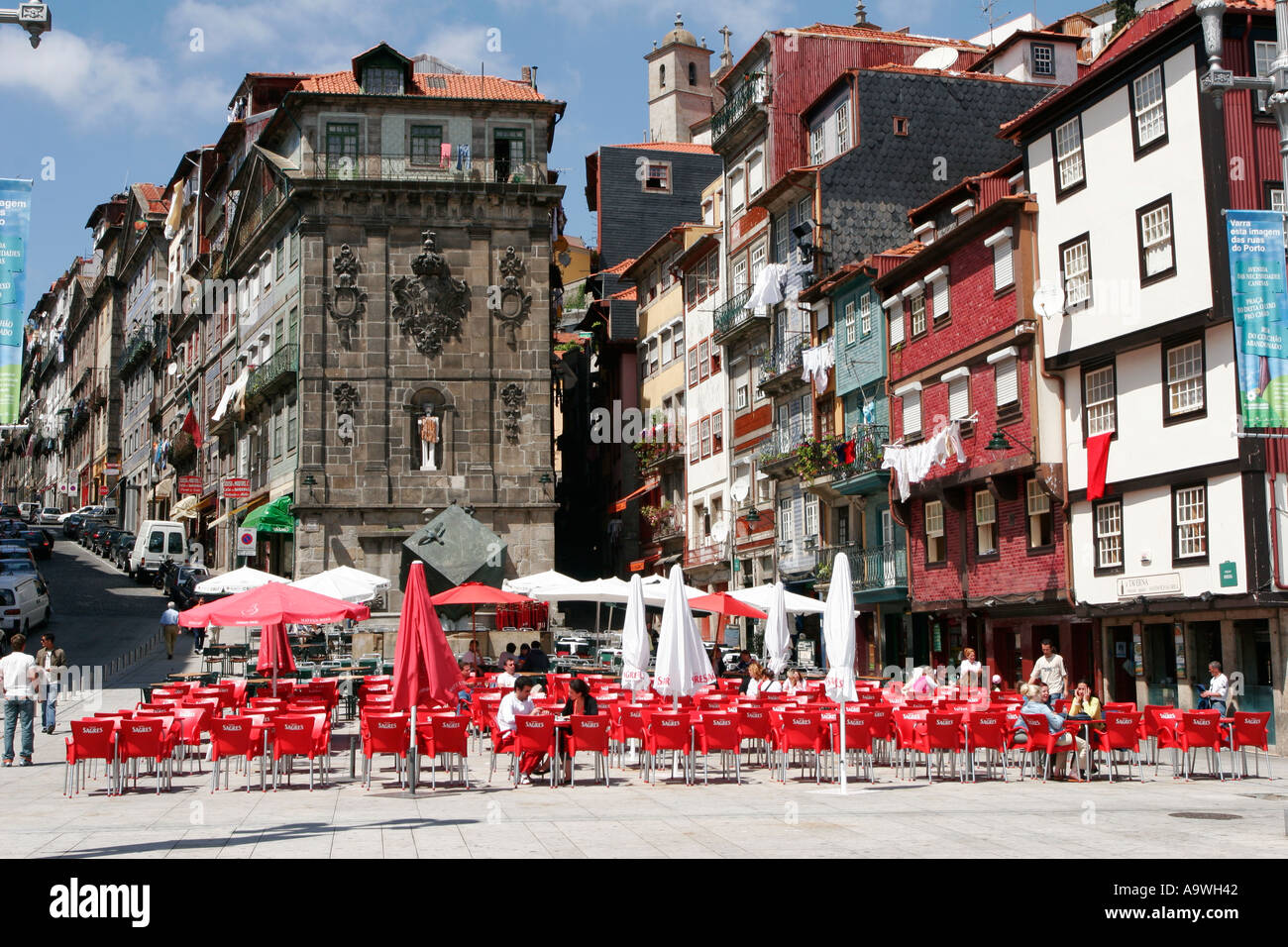 Cafe at the Ribeira waterfront area, River Douro and old town of Oporto ...