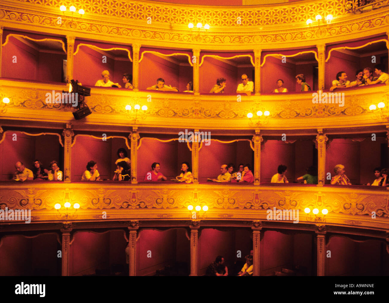 Opera box hires stock photography and images Alamy