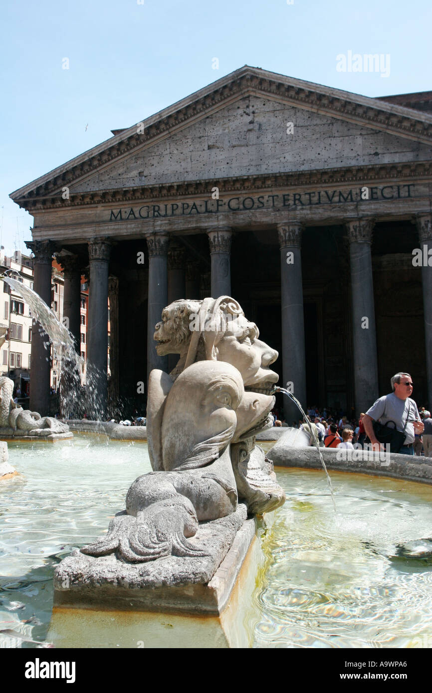 Fountain statue in the Piazza della rotunda by the Pantheon in Rome ...