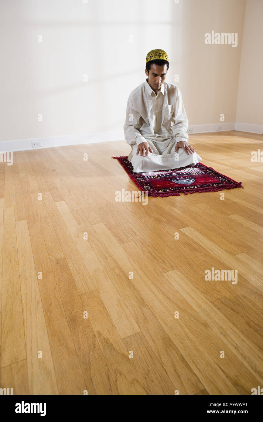 Muslim praying in prayer hi-res stock photography and images - Alamy