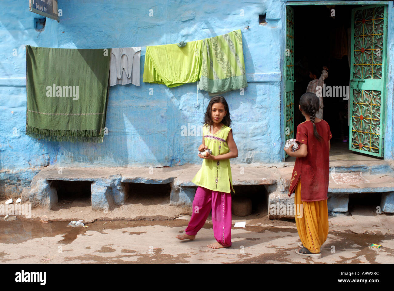 Young girl in Jodhpur the blue city Rajasthan India Stock Photo - Alamy
