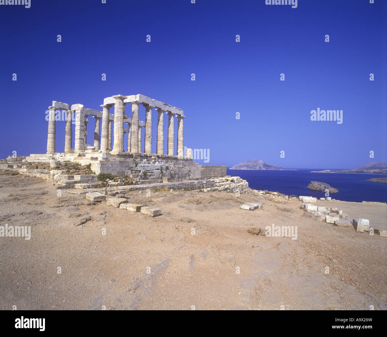 STONE COLUMNS TEMPLE OF POSEIDON RUINS CAPE SOUNION ATTICA GREECE Stock ...