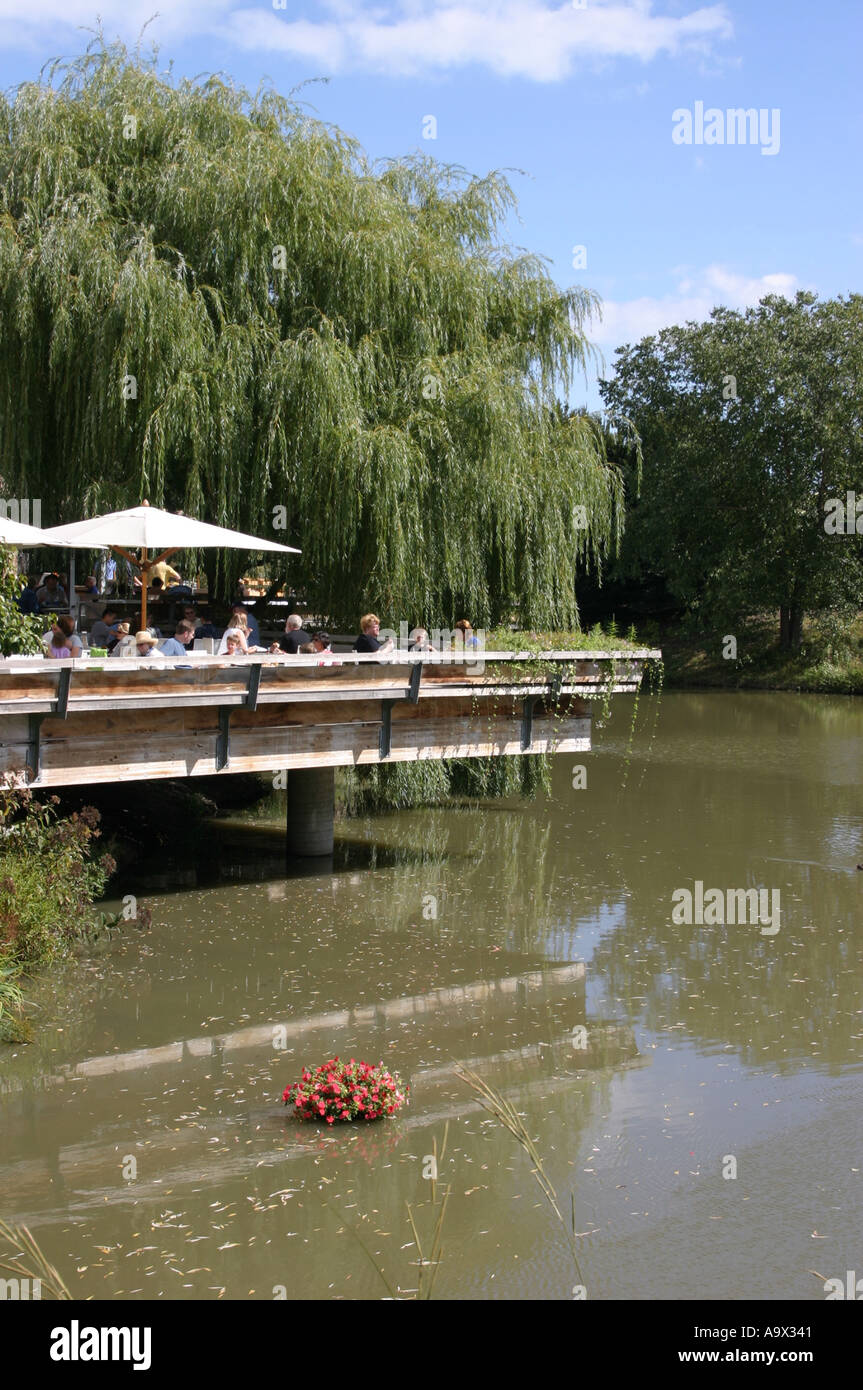 Chicago Botanic Gardens cafe and Stock Photo Alamy