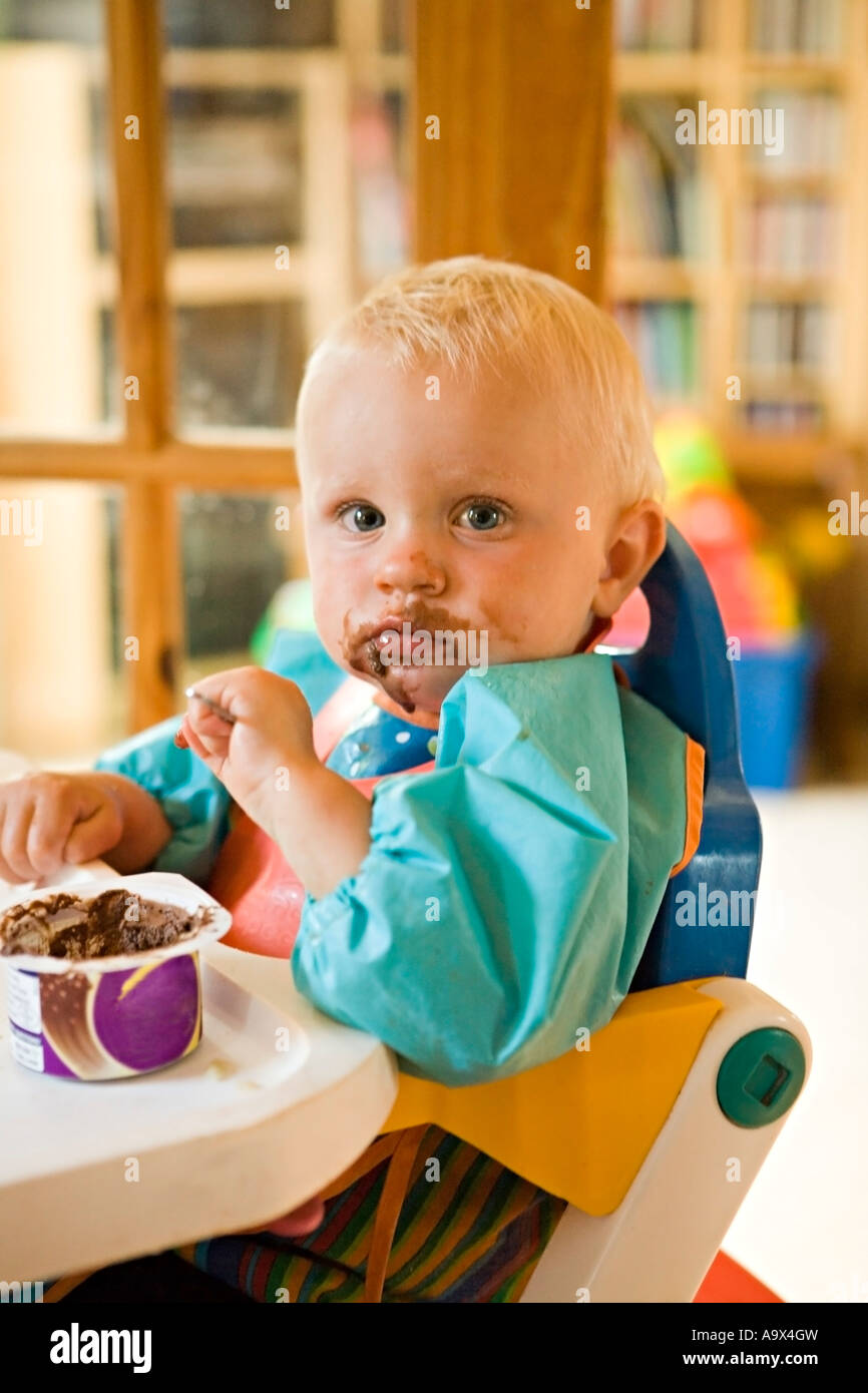 Baby cheap chair chocolate