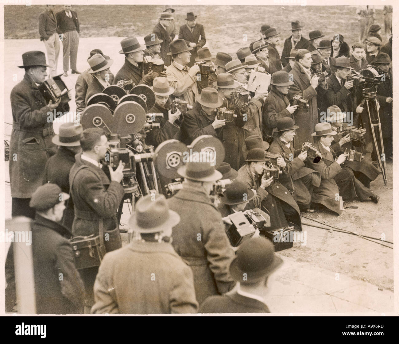 1933 photos hi-res stock photography and images - Alamy
