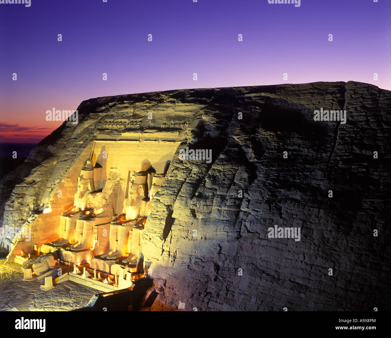 Abu simbel temple ramses ii hi-res stock photography and images - Alamy
