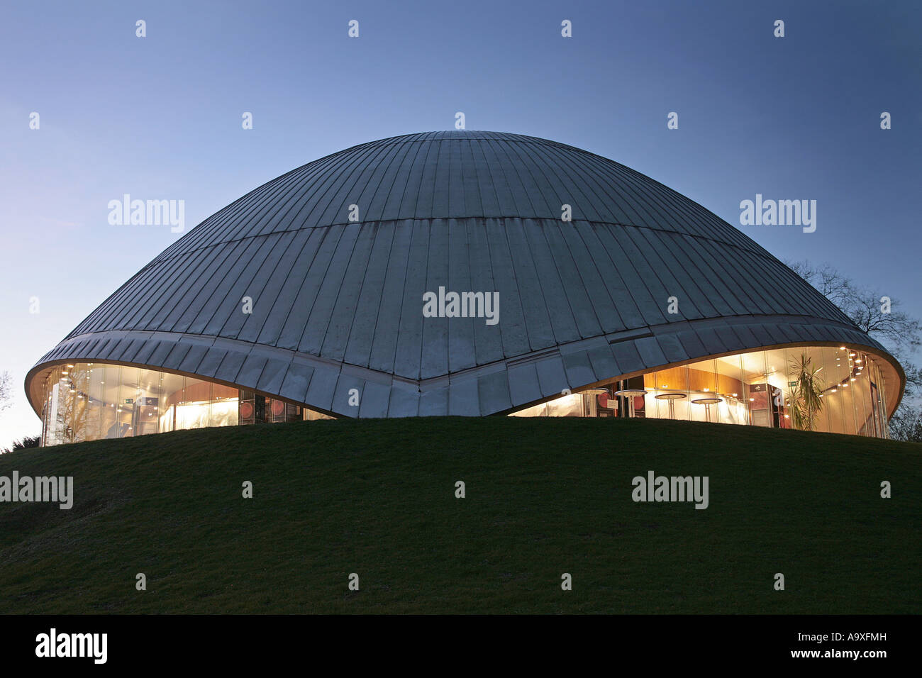 planetarium in Bochum in the blue hour, Germany, North Rhine-Westphalia, Ruhr Area, Bochum Stock Photo