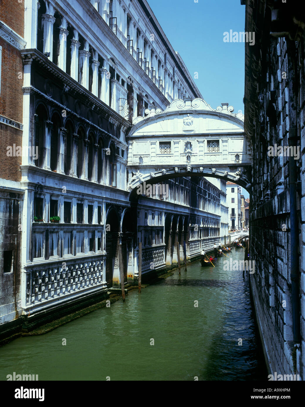 Bridge sighs rio di hi res stock photography and images Alamy
