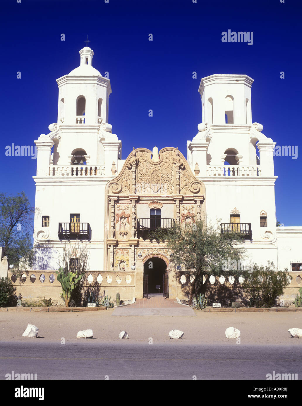 San Xavier Del Bac Mission Tucson Arizona Usa Stock Photo - Alamy