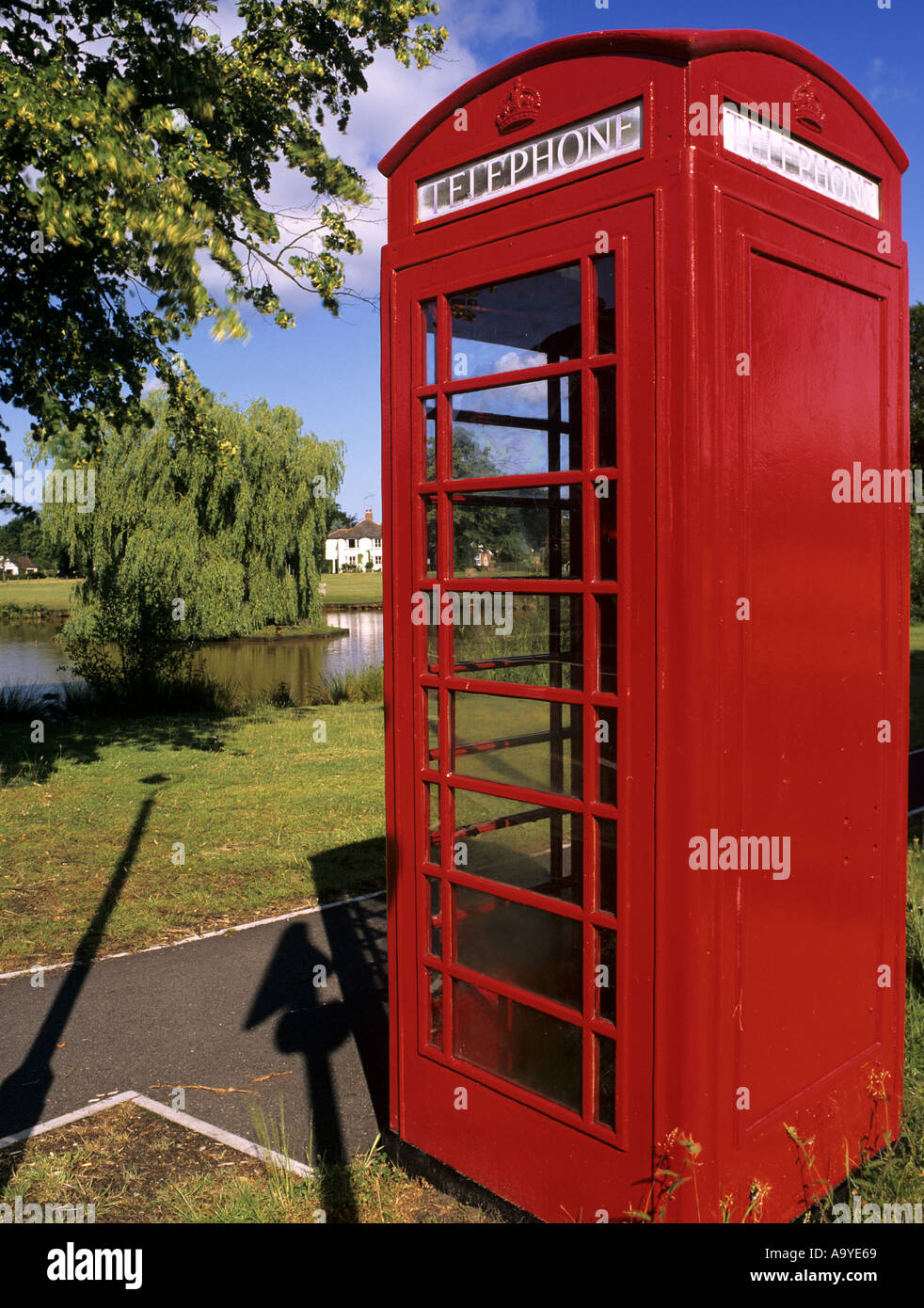Red K6 telephone box. Pirbright Surrey England UK Stock Photo - Alamy