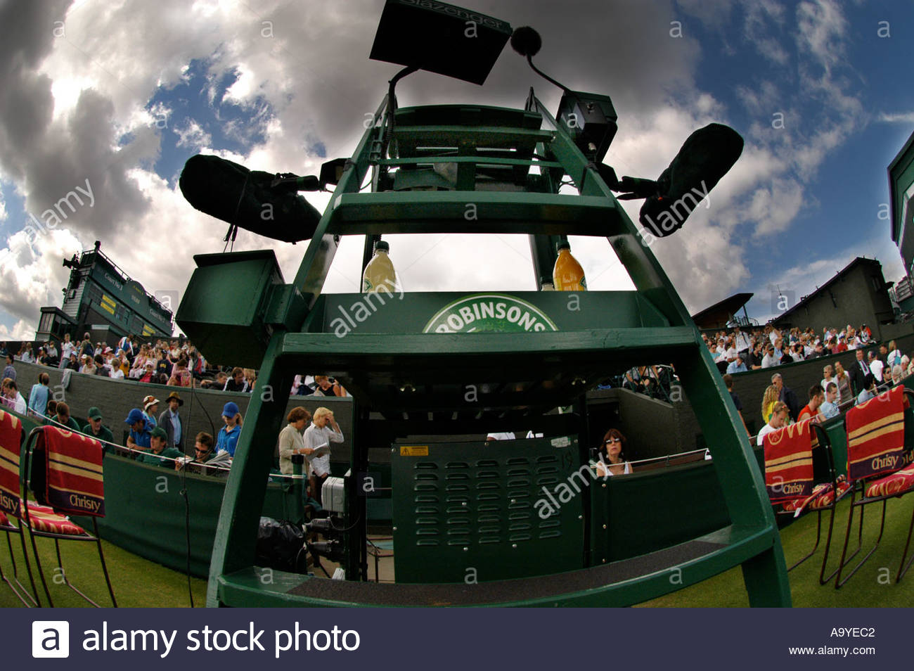 Umpires chair at Wimbledon All England Tennis championships South Stock