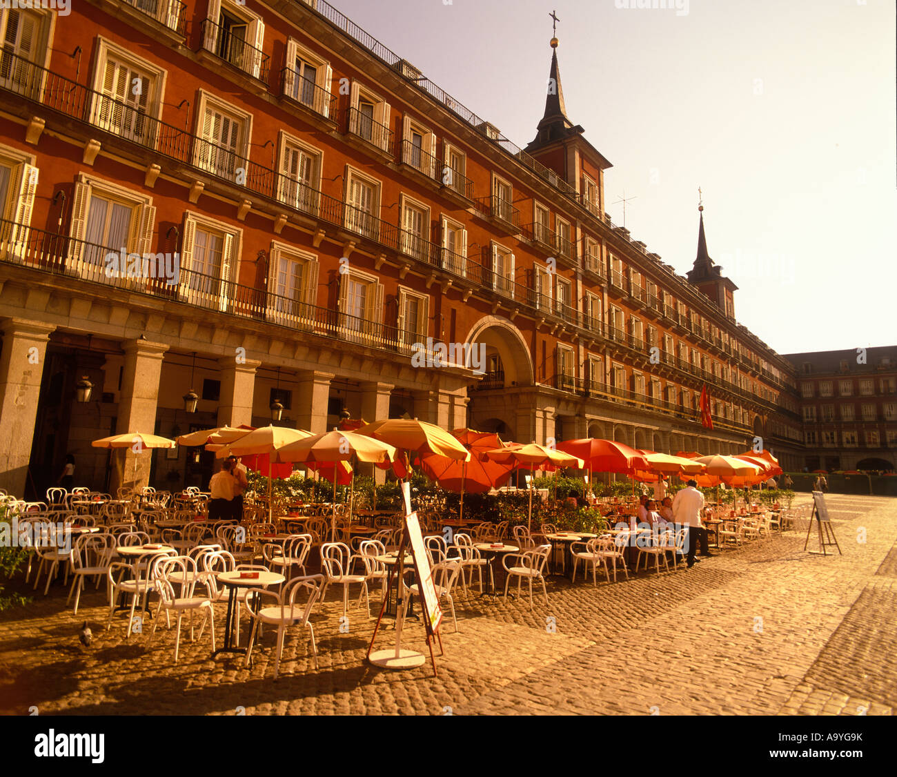 Madrid plaza mayor sunset hi-res stock photography and images - Alamy