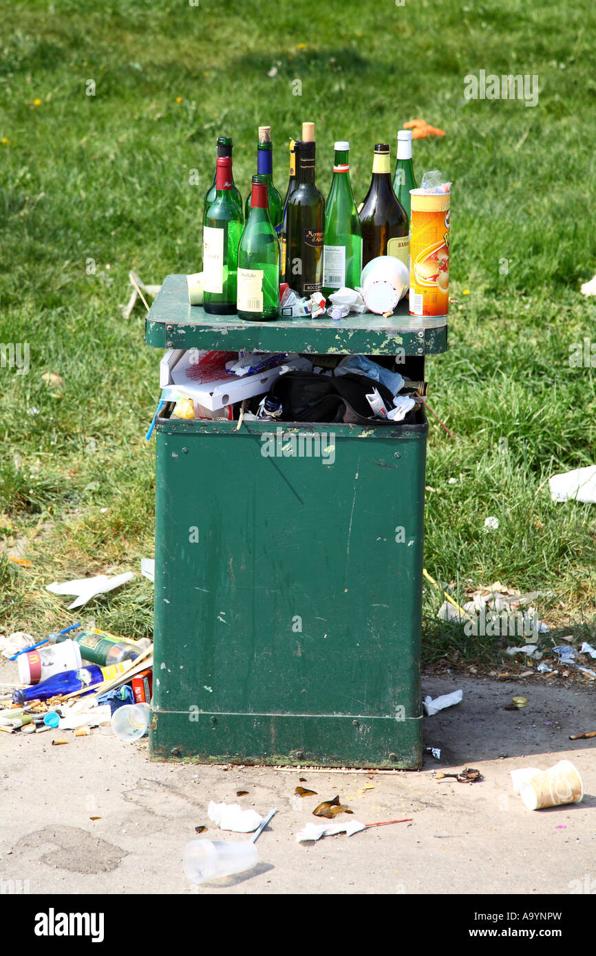 Garbage can full with empty bottles Stock Photo Alamy