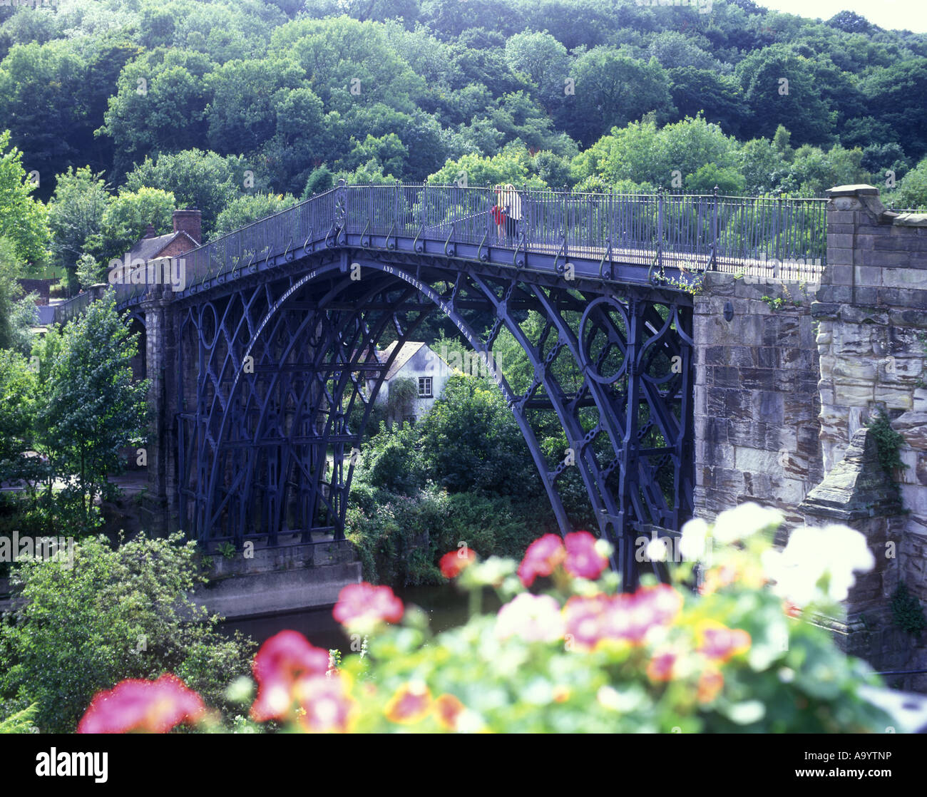 First iron bridge hi-res stock photography and images - Alamy
